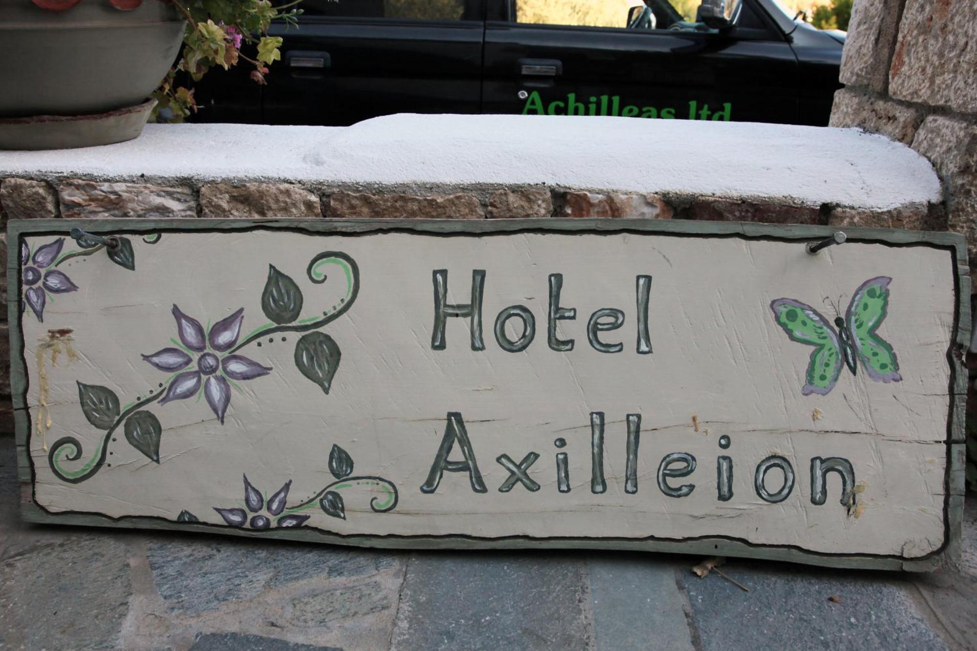 Achilleion Hotel Скірос Екстер'єр фото